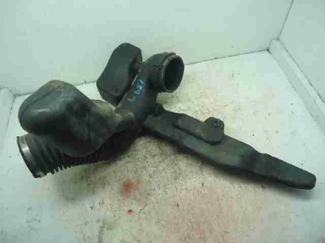 Изображение товара 10569 - 00010569 patrubok vozdushnogo filtra