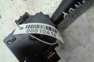 Изображение товара 10616 - 00010616 pereklyuchatel podrulevoj (strekoza) 1