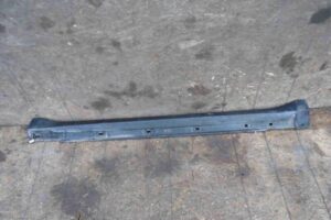 Изображение товара 10672 - 00010672 porog plastikovyj pravyj Peugeot 107 2