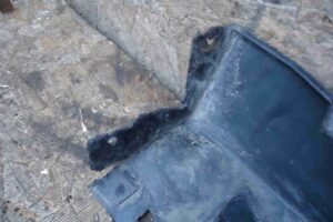 Изображение товара 10672 - 00010672 porog plastikovyj pravyj Peugeot 107 3