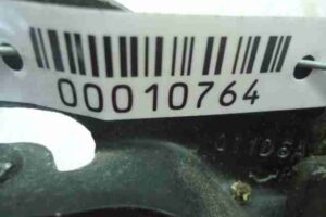 Изображение товара 10764 - 00010764 petlya kapota pravaya Land Rover Range Rover Sport 1