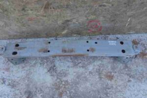 Изображение товара 10825 - 00010825 usilitel bampera perednij Peugeot 306