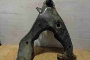 Изображение товара 10893 - 00010893 rychag perednij pravyj nizhnij SEAT Leon 1