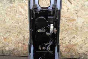 Изображение товара 11008 - 00011008 podlokotnik Peugeot 306 1