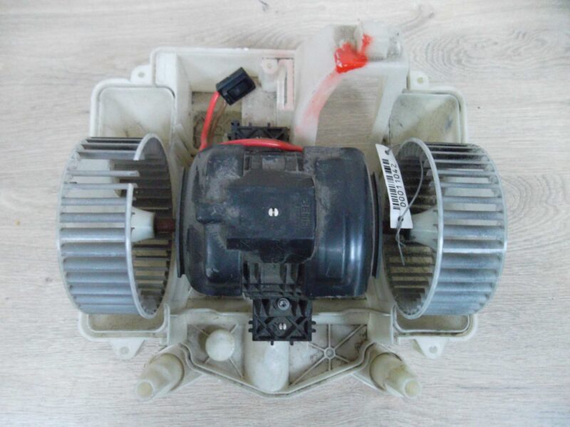 Изображение товара 11042 - 00011042 ventilyator otopitelya (motorchik pechki) Ford Sierra
