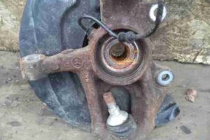 Изображение товара 11242 - 00011242 kulak povorotnyj pravyj Ford Escort 3