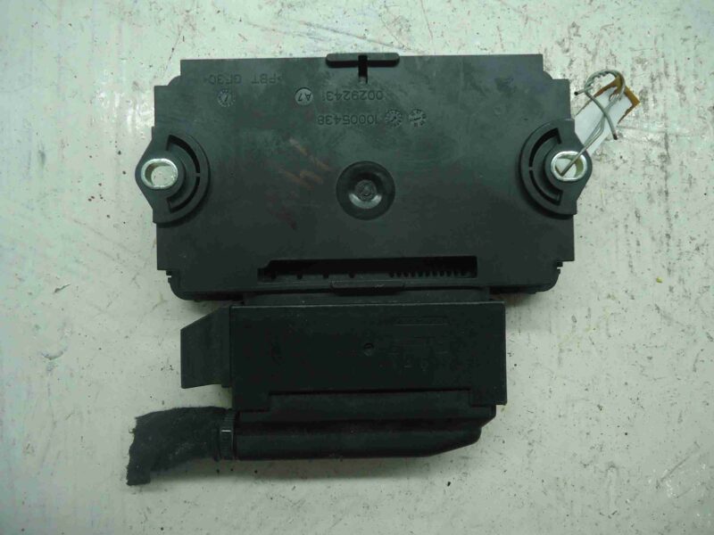 Изображение товара 11517 - 00011517 blok upravleniya stoyanochnogo tormoza Toyota Corolla Verso