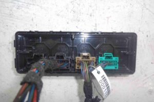 Изображение товара 11519 - 00011519 blok upravleniya klimat kontrolem 2