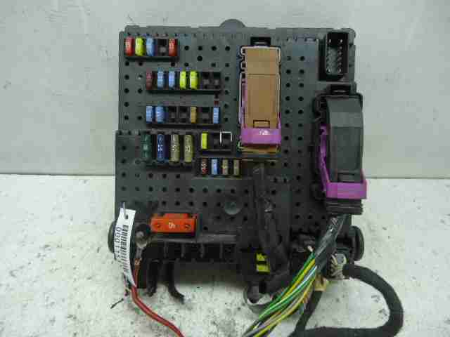 Изображение товара 11533 - 00011533 blok predokhranitelej Volvo V50