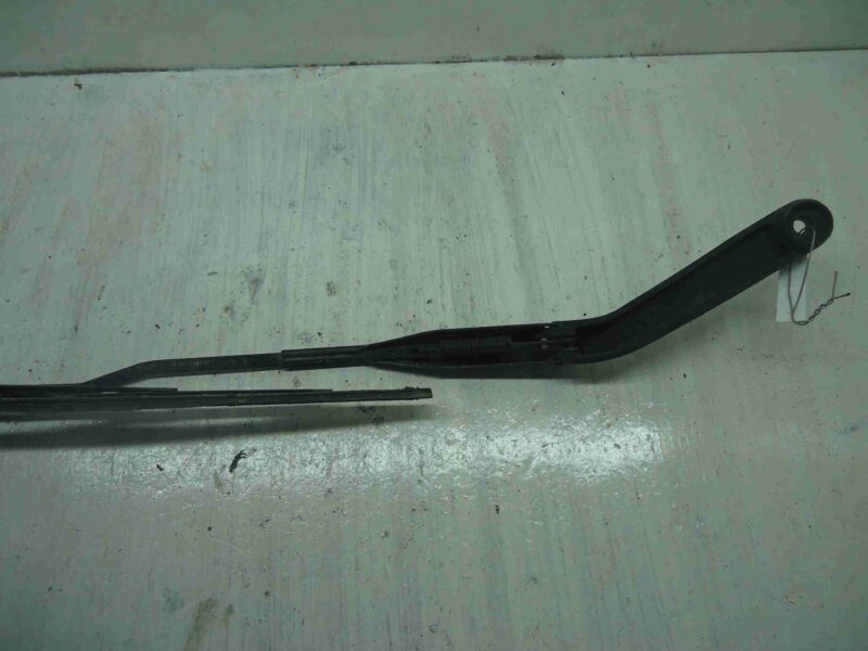 Изображение товара 11633 - 00011633 povodok stekloochistitelya Peugeot 406