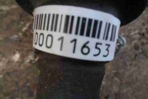 Изображение товара 11653 - 00011653 poluos perednyaya levaya Pontiac Vibe 1