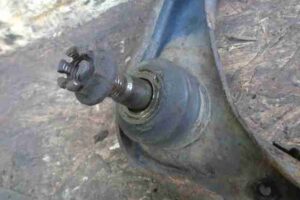 Изображение товара 11751 - 00011751 rychag perednij pravyj verkhnij SEAT Ibiza 2