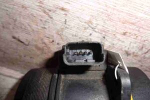 Изображение товара 12404 - 00012404 raskhodomer vozdukha (dmrv) Chevrolet Lumina 3