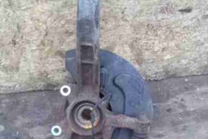 Изображение товара 12761 - 00012761 kulak povorotnyj levyj Ford Escort 2