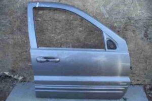 Изображение товара 13224 - 00013224 dver perednyaya pravaya 