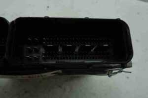 Изображение товара 13340 - 00013340 blok upravleniya dvs Toyota Corolla Matrix 2