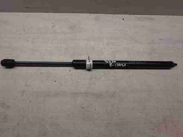 Изображение товара 13409 - 00013409 amortizator kapota Ford Transit Connect