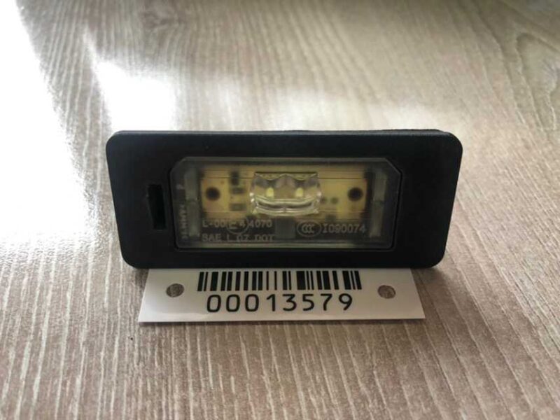 Изображение товара 13579 - 00013579 podsvetka nomera 1