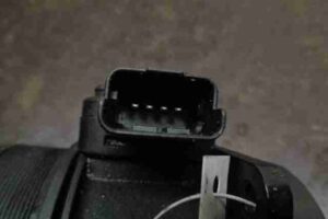 Изображение товара 13597 - 00013597 raskhodomer vozdukha (dmrv) Chevrolet Lumina 3