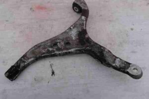 Изображение товара 13897 - 00013897 rychag perednij pravyj nizhnij Ford Taurus 1