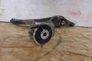 Изображение товара 13897 - 00013897 rychag perednij pravyj nizhnij Ford Taurus 3