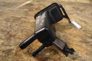 Изображение товара 13953 - 00013953 bachok gidrousilitelya Volkswagen Up 2