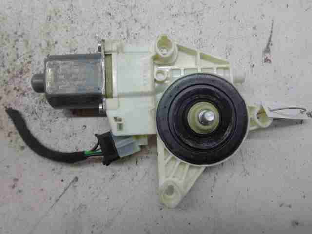 Изображение товара 14012 - 00014012 motorchik steklopodemnika Ford Sierra