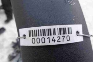 Изображение товара 14270 - 00014270 nakladka perednego levogo kryla Volvo XC70 3