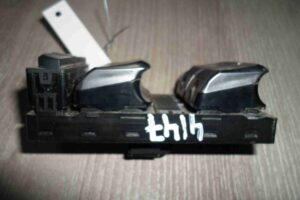 Изображение товара 14369 - 00014369 blok upravleniya steklopodemnikami 1