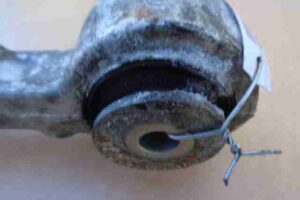 Изображение товара 14451 - 00014451 rychag perednij pravyj verkhnij Ford Transit Connect 3