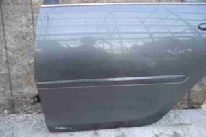 Изображение товара 14456 - 00014456 dver zadnyaya levaya Subaru Impreza 1