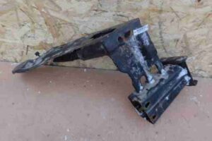 Изображение товара 14695 - 00014695 kronshtejn usilitelya perednego bampera Ford Scorpio 1