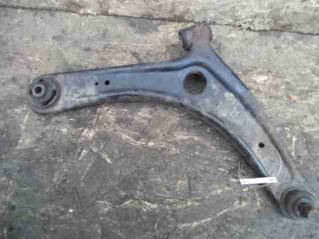 Изображение товара 15302 - 00015302 rychag perednij nizhnij pravyj