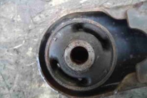 Изображение товара 15302 - 00015302 rychag perednij nizhnij pravyj 2