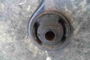 Изображение товара 15302 - 00015302 rychag perednij nizhnij pravyj 3