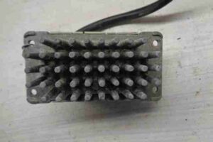 Изображение товара 15424 - 00015424 rezistor otopitelya Toyota Carina E 3