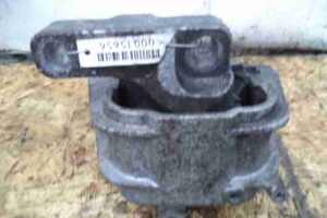 Изображение товара 15656 - 00015656 podushka krepleniya dvigatelya Toyota Land Cruiser