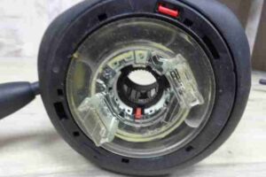 Изображение товара 15680 - 00015680 pereklyuchatel podrulevoj (strekoza) Honda Ridgeline 1