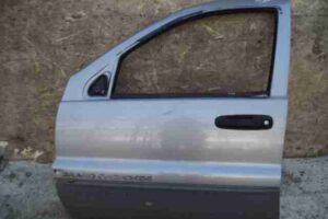 Изображение товара 15716 - 00015716 dver perednyaya levaya 