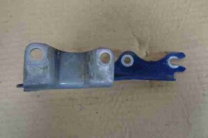 Изображение товара 15782 - 00015782 petlya kapota levaya Citroen C5 2