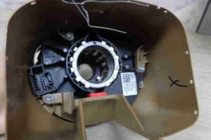 Изображение товара 15820 - 00015820 pereklyuchatel podrulevoj (strekoza) Honda Ridgeline 3