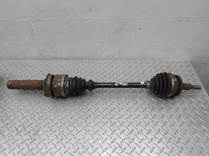 Изображение товара 15830 - 00015830 poluos perednyaya pravaya Toyota Corolla