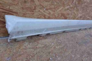 Изображение товара 15906 - 00015906 porog plastikovyj pravyj Ford Transit 1
