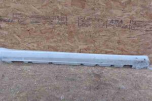 Изображение товара 15906 - 00015906 porog plastikovyj pravyj Ford Transit