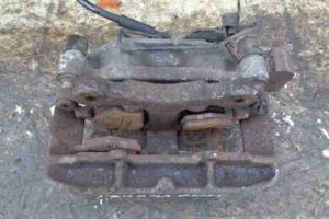 Изображение товара 16142 - 00016142 support perednij levyj Toyota Carina E 2