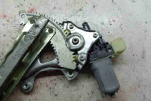 Изображение товара 16362 - 00016362 steklopodemnik zadnij levyj 1