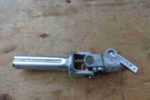 Изображение товара 16438 - 00016438 rulevoj kardanchik Toyota Corolla