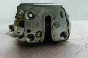 Изображение товара 16643 - 00016643 zamok dveri Peugeot 306 3