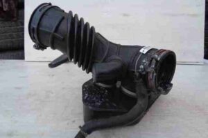 Изображение товара 16697 - 00016697 patrubok vozdushnogo filtra Citroen C5 2