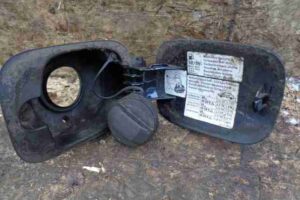Изображение товара 16842 - 00016842 lyuchok toplivnogo baka Toyota Carina E 1